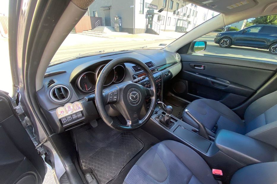 Продам Mazda 3 2005 года в Киеве