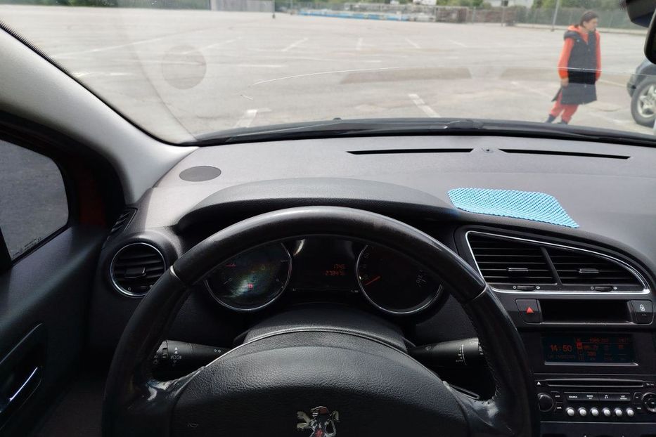 Продам Peugeot 5008 2009 года в Черновцах