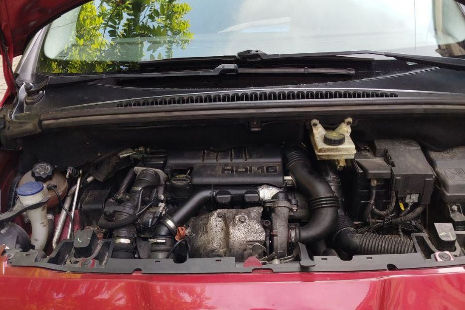 Продам Peugeot 5008 2009 года в Черновцах