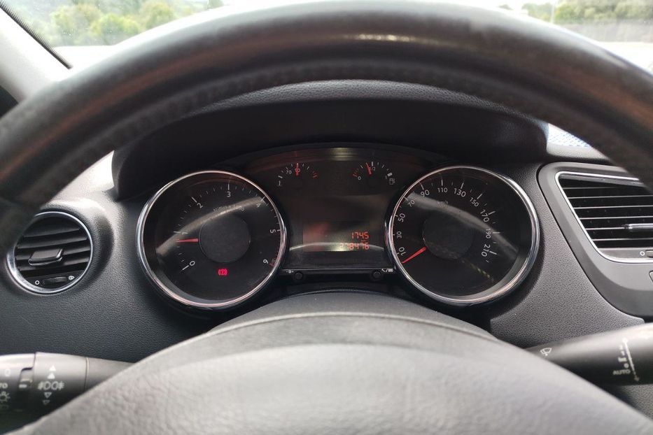 Продам Peugeot 5008 2009 года в Черновцах