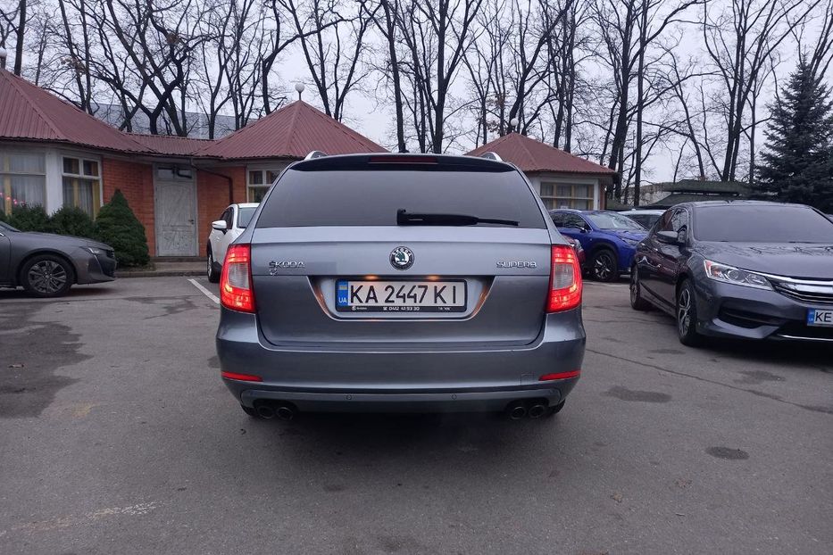 Продам Skoda Superb Base 2012 года в Киеве