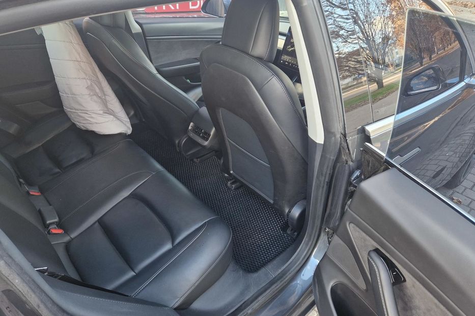 Продам Tesla Model 3 Dual motor long range 75 kW 2020 года в Запорожье