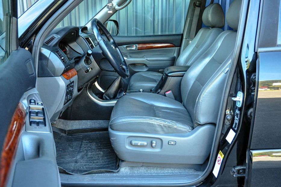 Продам Toyota Land Cruiser Prado 2008 года в г. Изюм, Харьковская область