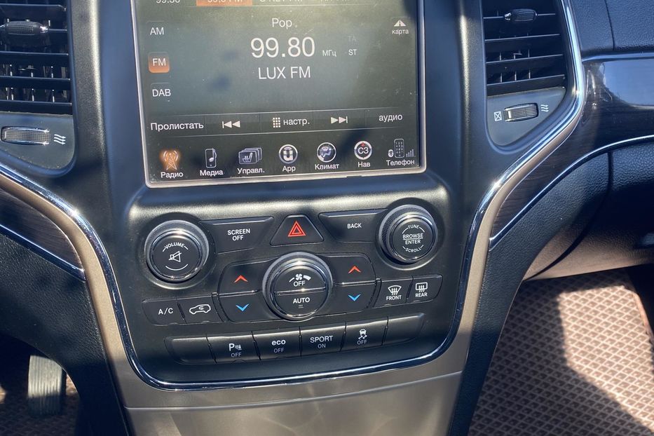 Продам Jeep Grand Cherokee overland 2017 года в Виннице