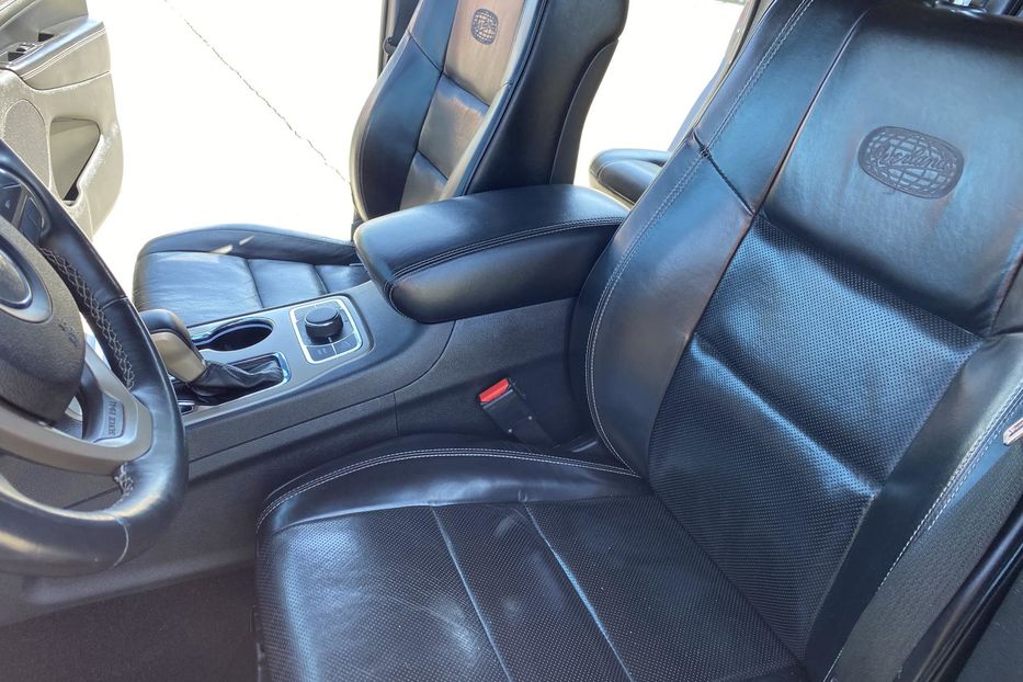 Продам Jeep Grand Cherokee overland 2017 года в Виннице