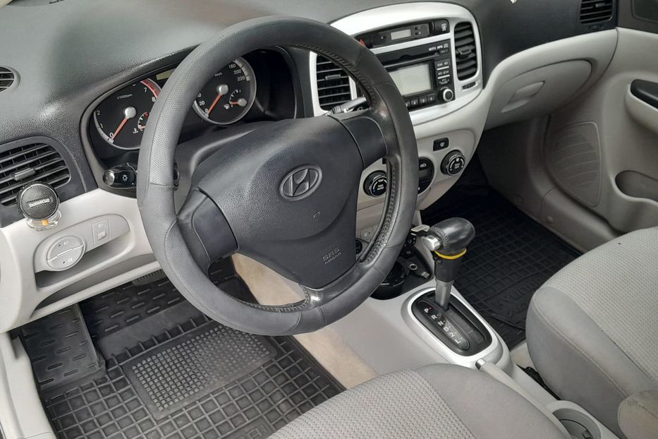 Продам Hyundai Accent  2009 года в Ужгороде