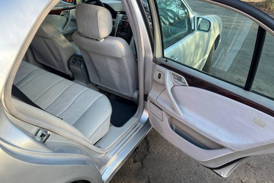 Продам Mercedes-Benz 210 1998 года в Днепре