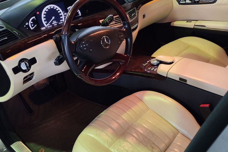 Продам Mercedes-Benz S 500 4Matic 2012 года в г. Кременчуг, Полтавская область