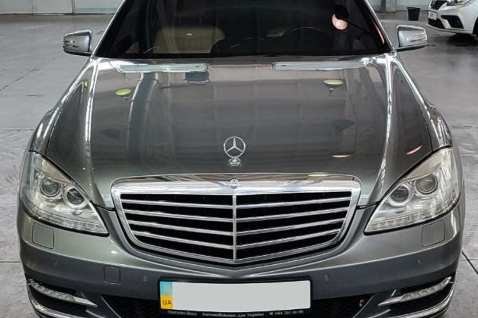 Продам Mercedes-Benz S 500 4Matic 2012 года в г. Кременчуг, Полтавская область