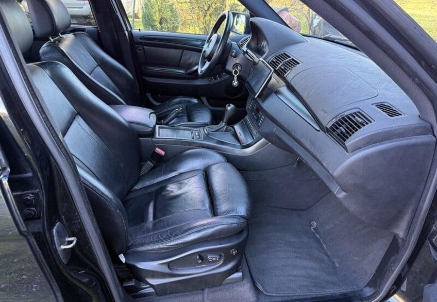 Продам BMW X5 2004 года в Сумах