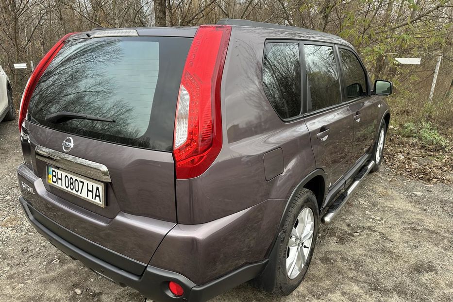 Продам Nissan X-Trail 4WD 2.5 2012 года в Киеве