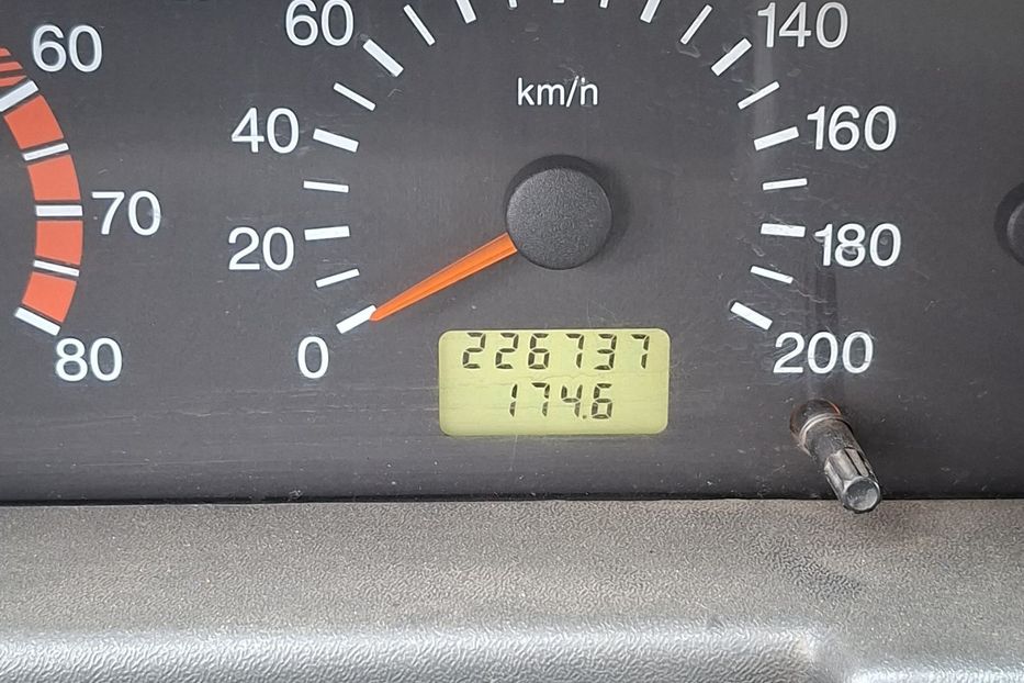 Продам ВАЗ 2112 2003 года в Харькове