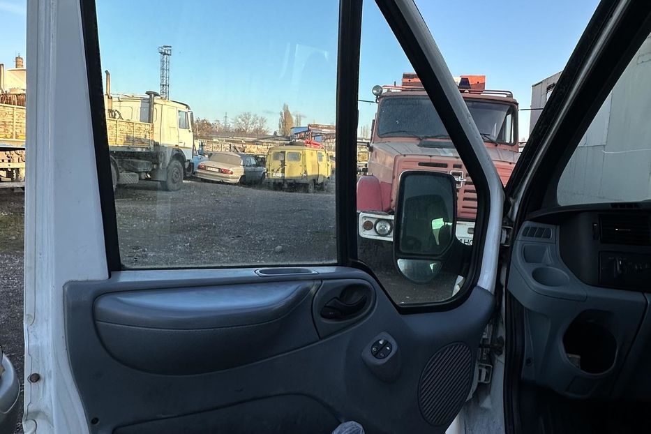 Продам Ford Transit пасс. 2013 года в г. Каменское, Днепропетровская область