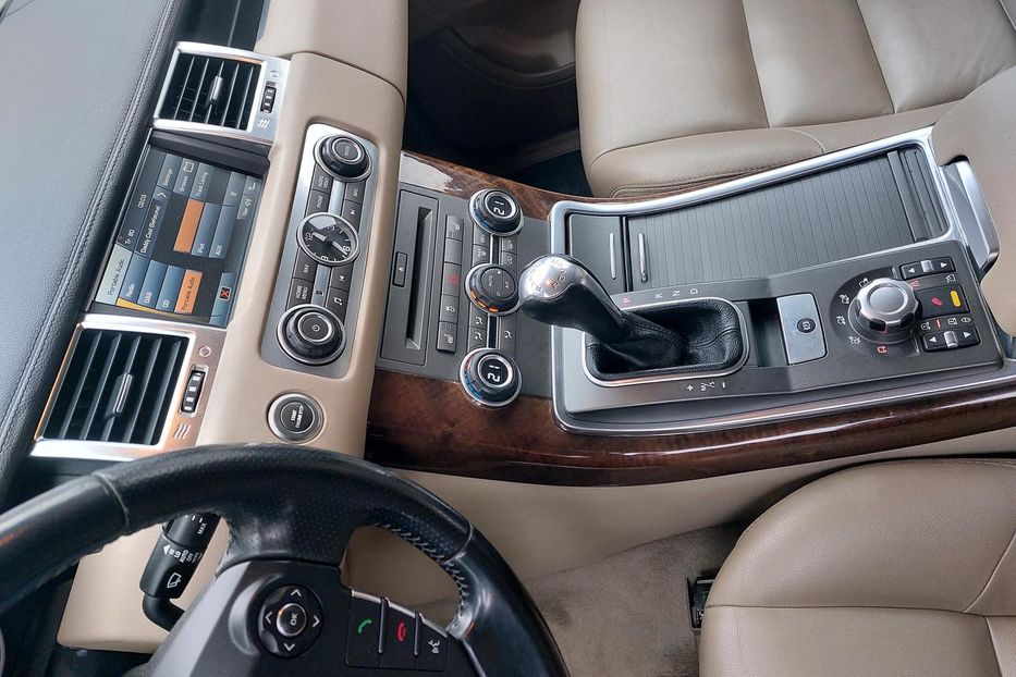 Продам Land Rover Range Rover Sport 2011 года в Киеве