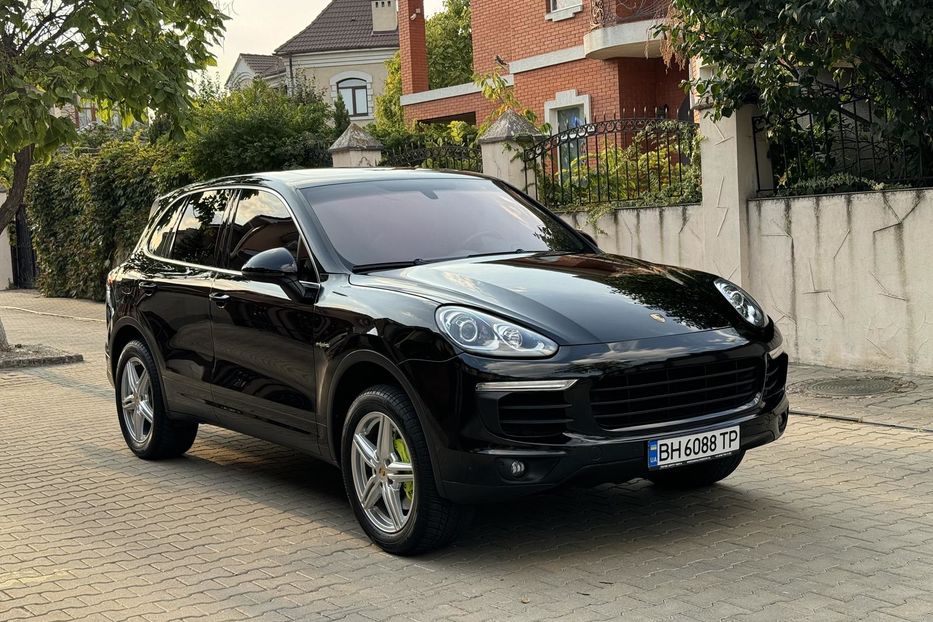 Продам Porsche Cayenne 2016 года в Одессе