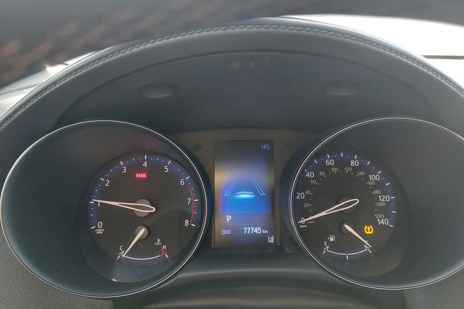 Продам Toyota C-HR Автомат 2018 года в Киеве