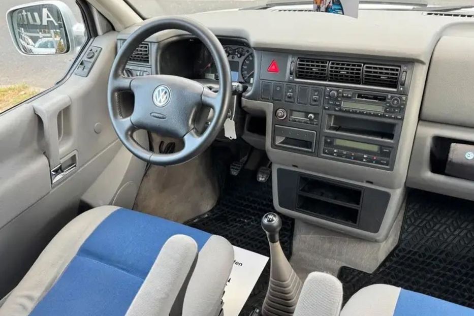 Продам Volkswagen T4 (Transporter) пасс. 2001 года в Днепре