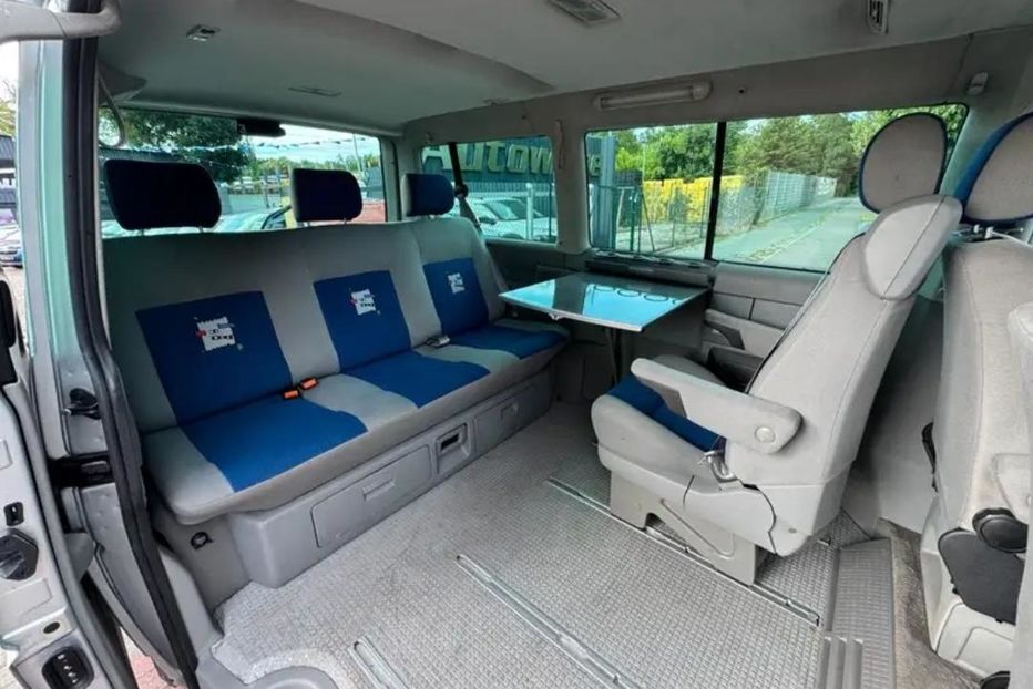 Продам Volkswagen T4 (Transporter) пасс. 2001 года в Днепре
