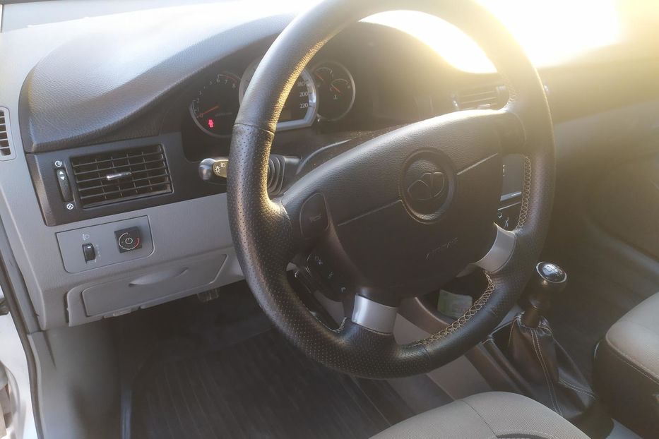 Продам Chevrolet Lacetti 2014 года в Хмельницком