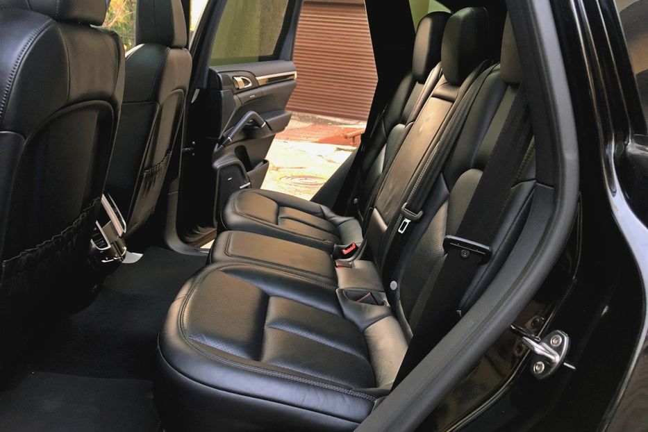 Продам Porsche Cayenne 2015 года в Одессе