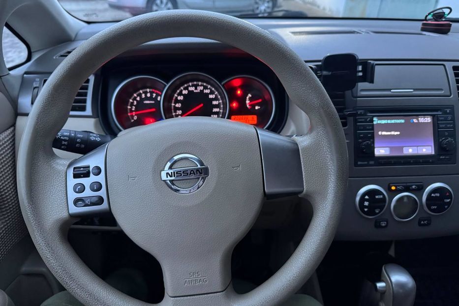 Продам Nissan TIIDA I покоління (FL)   2011 года в г. Дунаевцы, Хмельницкая область