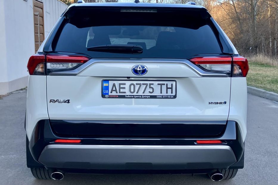 Продам Toyota Rav 4 2020 года в Киеве
