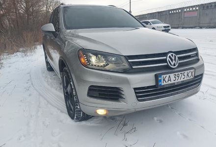 Продам Volkswagen Touareg Гібрид 2011 года в Киеве