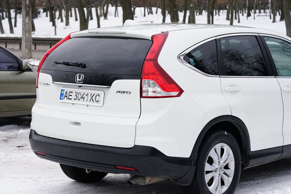 Продам Honda CR-V 2012 года в Днепре