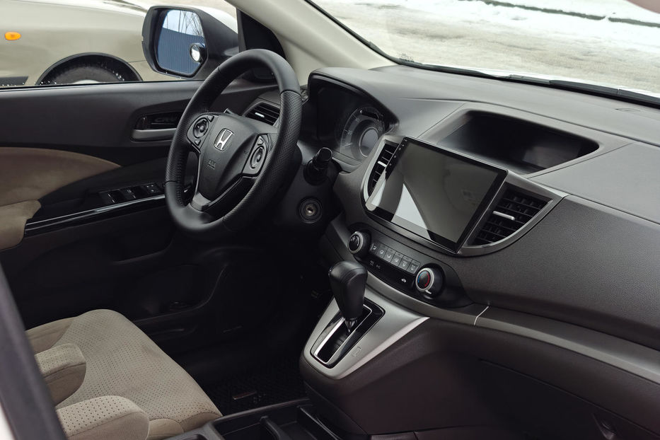 Продам Honda CR-V 2012 года в Днепре