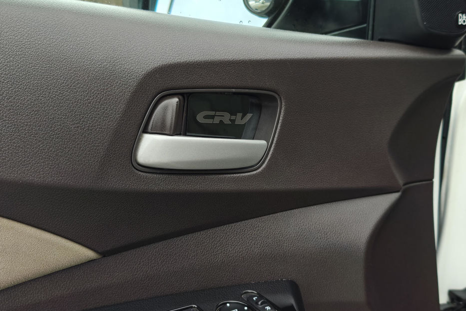 Продам Honda CR-V 2012 года в Днепре