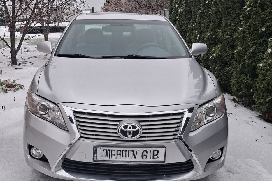 Продам Toyota Camry 2012 года в Киеве