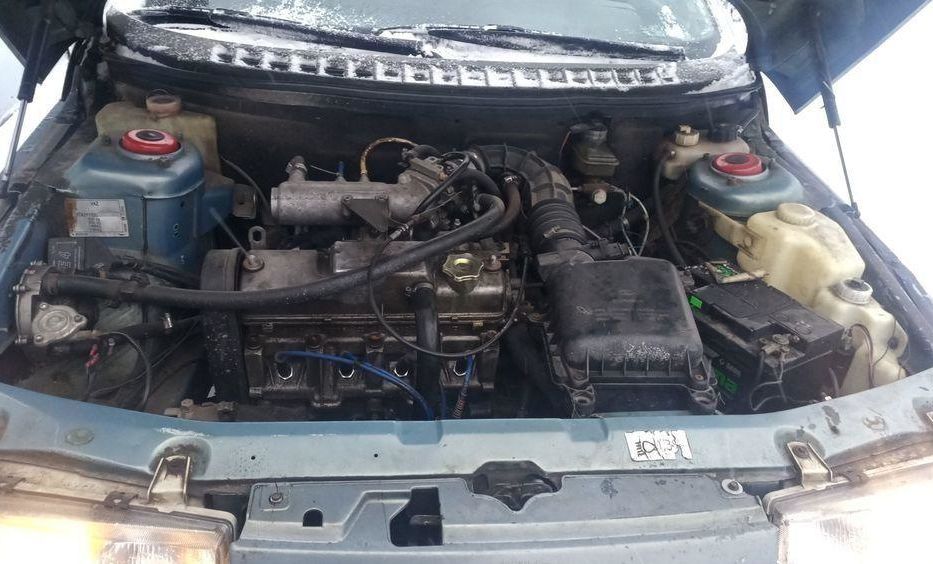 Продам ВАЗ 2111 ваз~гбо 2002 года в Киеве