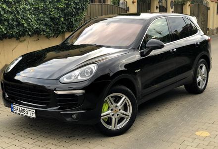 Продам Porsche Cayenne 2015 года в Одессе