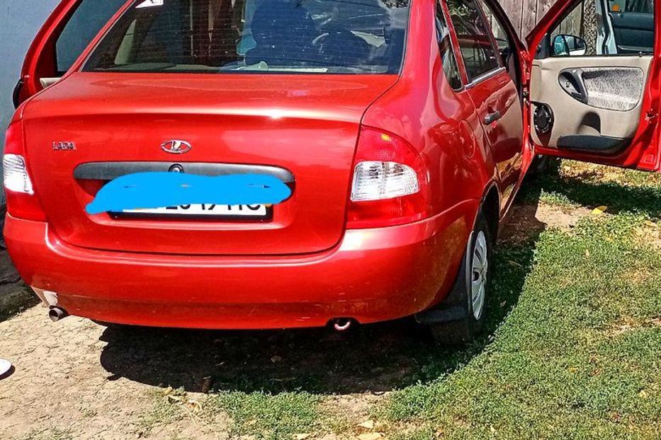 Продам ВАЗ 1118 2006 года в г. Саврань, Одесская область