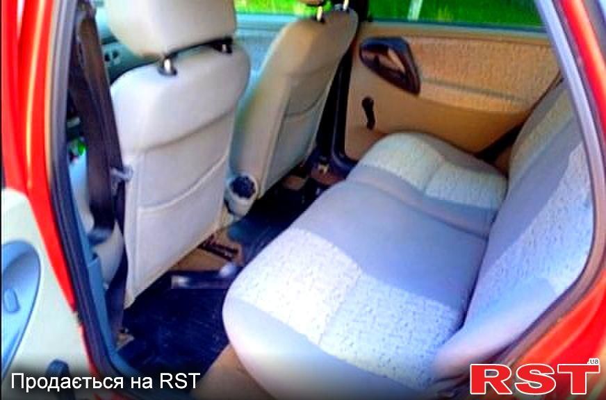 Продам ВАЗ 1118 2006 года в г. Саврань, Одесская область