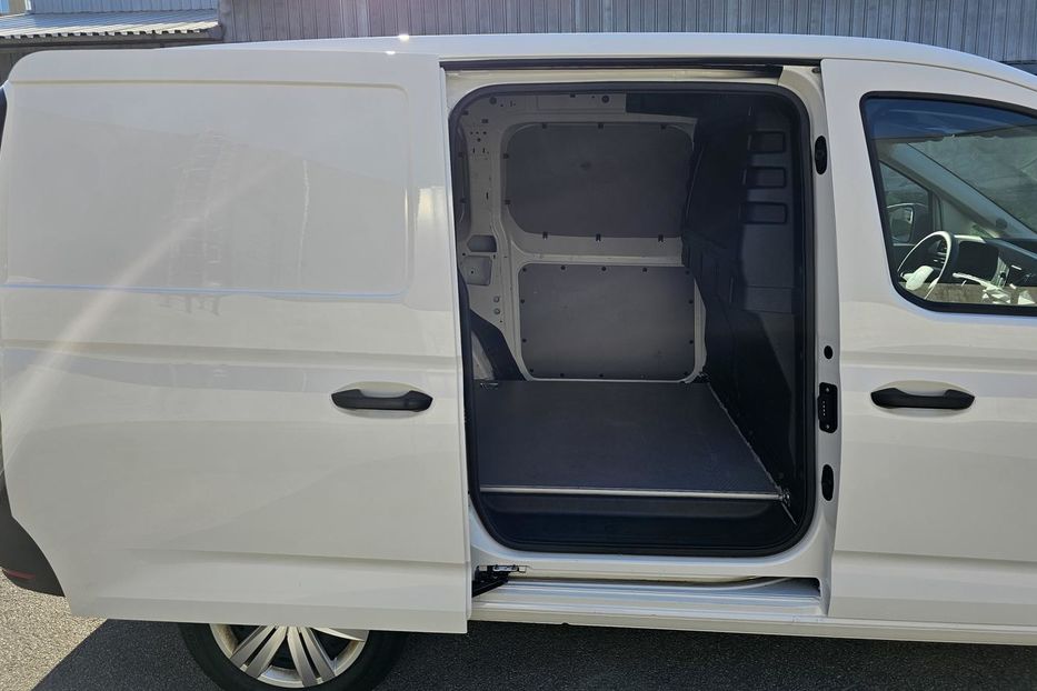 Продам Volkswagen Caddy груз. 2.0 TDI (V, MQB, CARGO MAXI 2022 года в Киеве