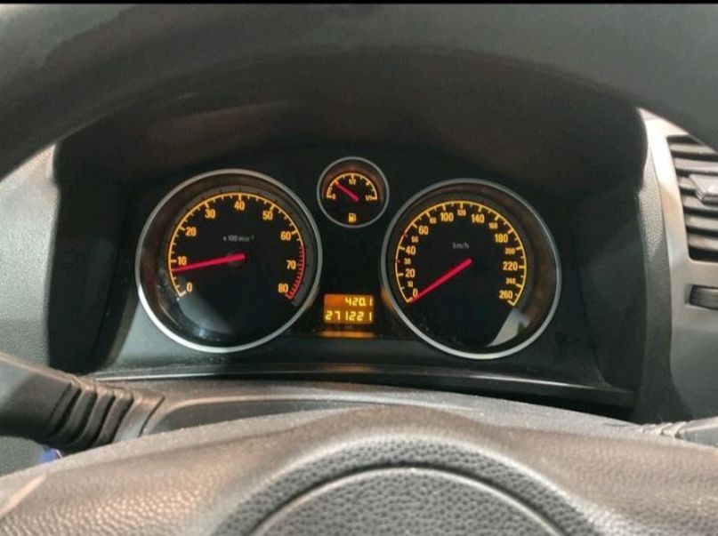 Продам Opel Zafira 1.8  mpi 2006 года в Львове