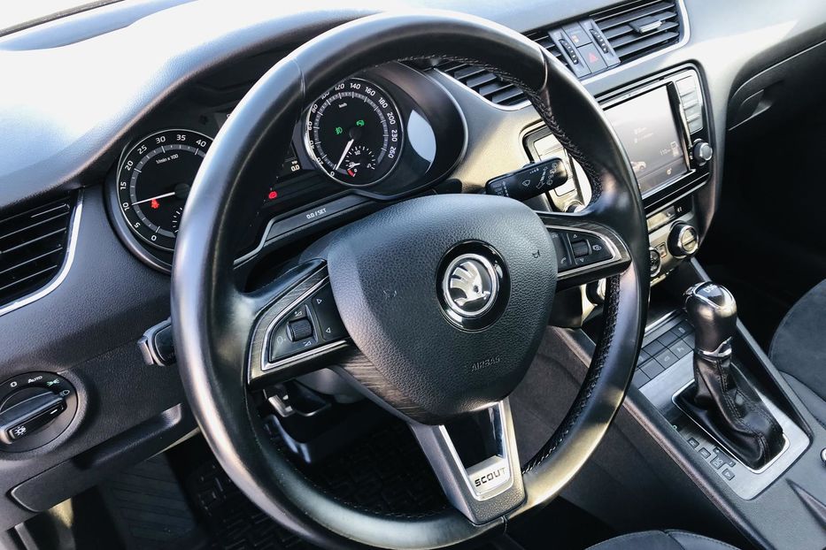 Продам Skoda Octavia A7 II поколение • 2.0 TDI DSG (184 к.с.) 4х4  2016 года в Житомире