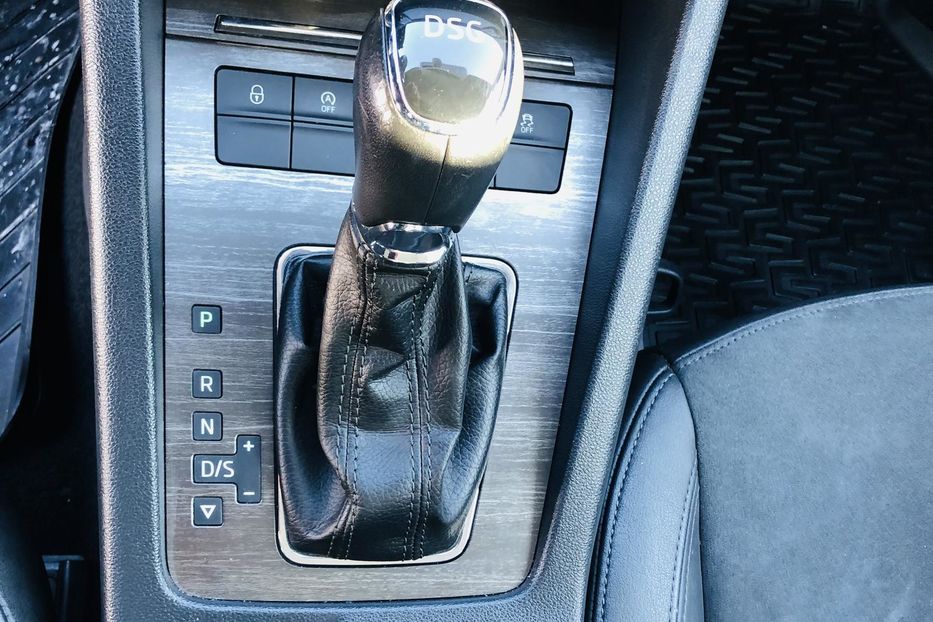 Продам Skoda Octavia A7 II поколение • 2.0 TDI DSG (184 к.с.) 4х4  2016 года в Житомире