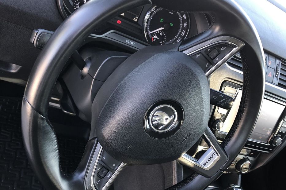 Продам Skoda Octavia A7 II поколение • 2.0 TDI DSG (184 к.с.) 4х4  2016 года в Житомире