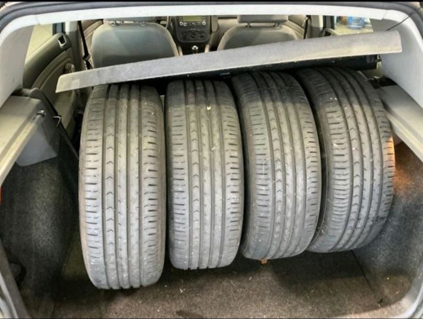 Продам Volkswagen Golf V 1.6 mpi 2006 года в Львове