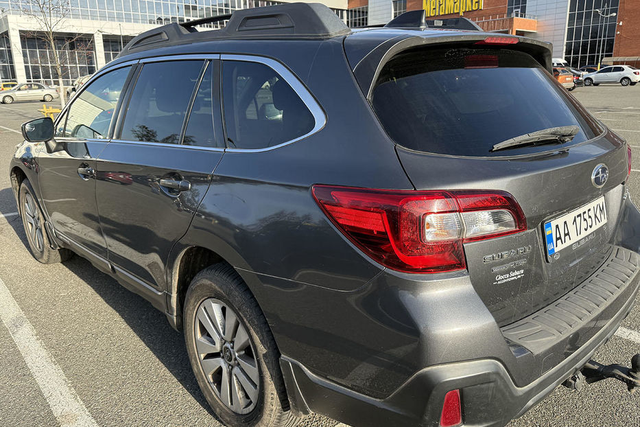 Продам Subaru Outback 2018 года в Киеве