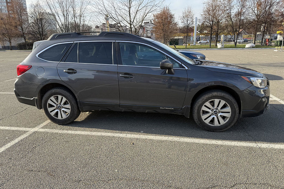 Продам Subaru Outback 2018 года в Киеве