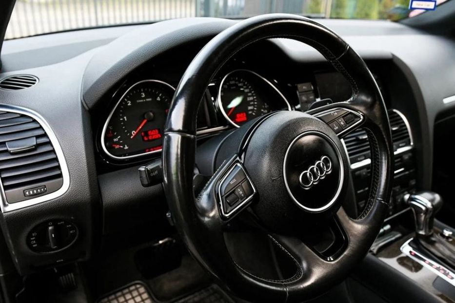 Продам Audi Q7 2008 года в Харькове