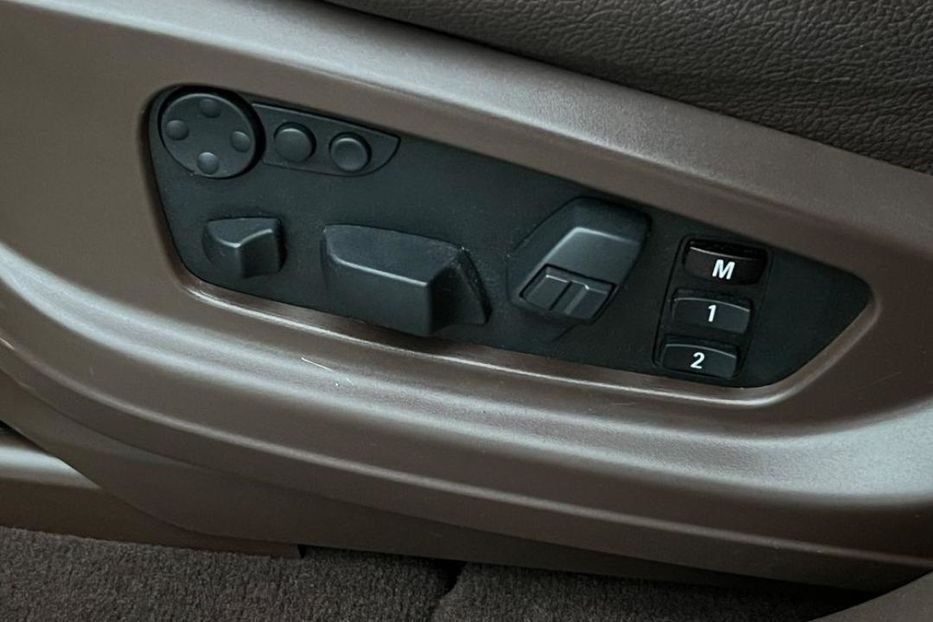 Продам BMW X5 2011 года в Днепре