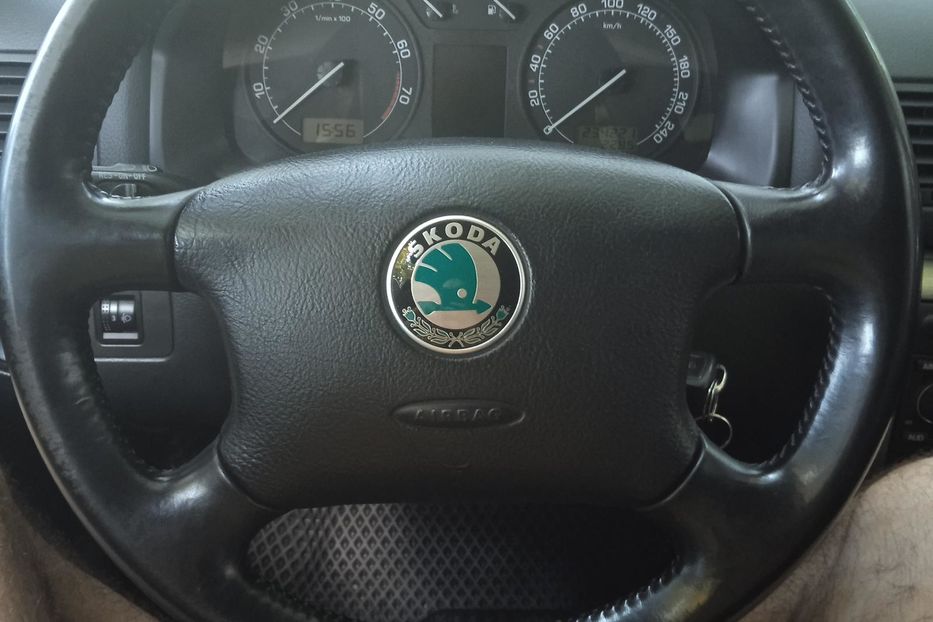 Продам Skoda Octavia Tour 1.6 MPI MT (102 к.с.) 2009 года в Харькове