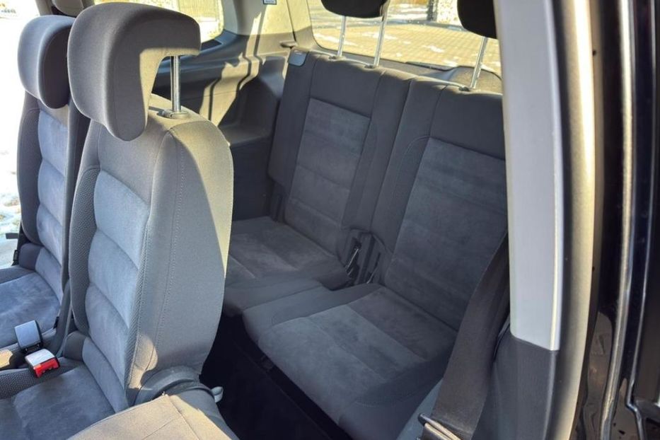 Продам Volkswagen Touran 2011 года в Сумах