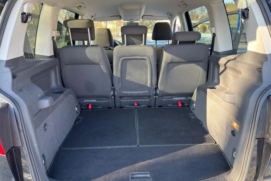 Продам Volkswagen Touran 2011 года в Сумах