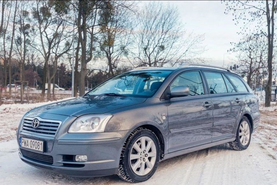Продам Toyota Avensis 2008 года в Харькове