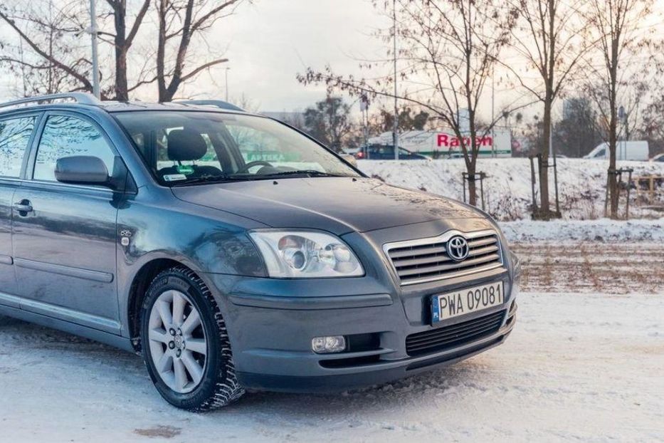 Продам Toyota Avensis 2008 года в Харькове
